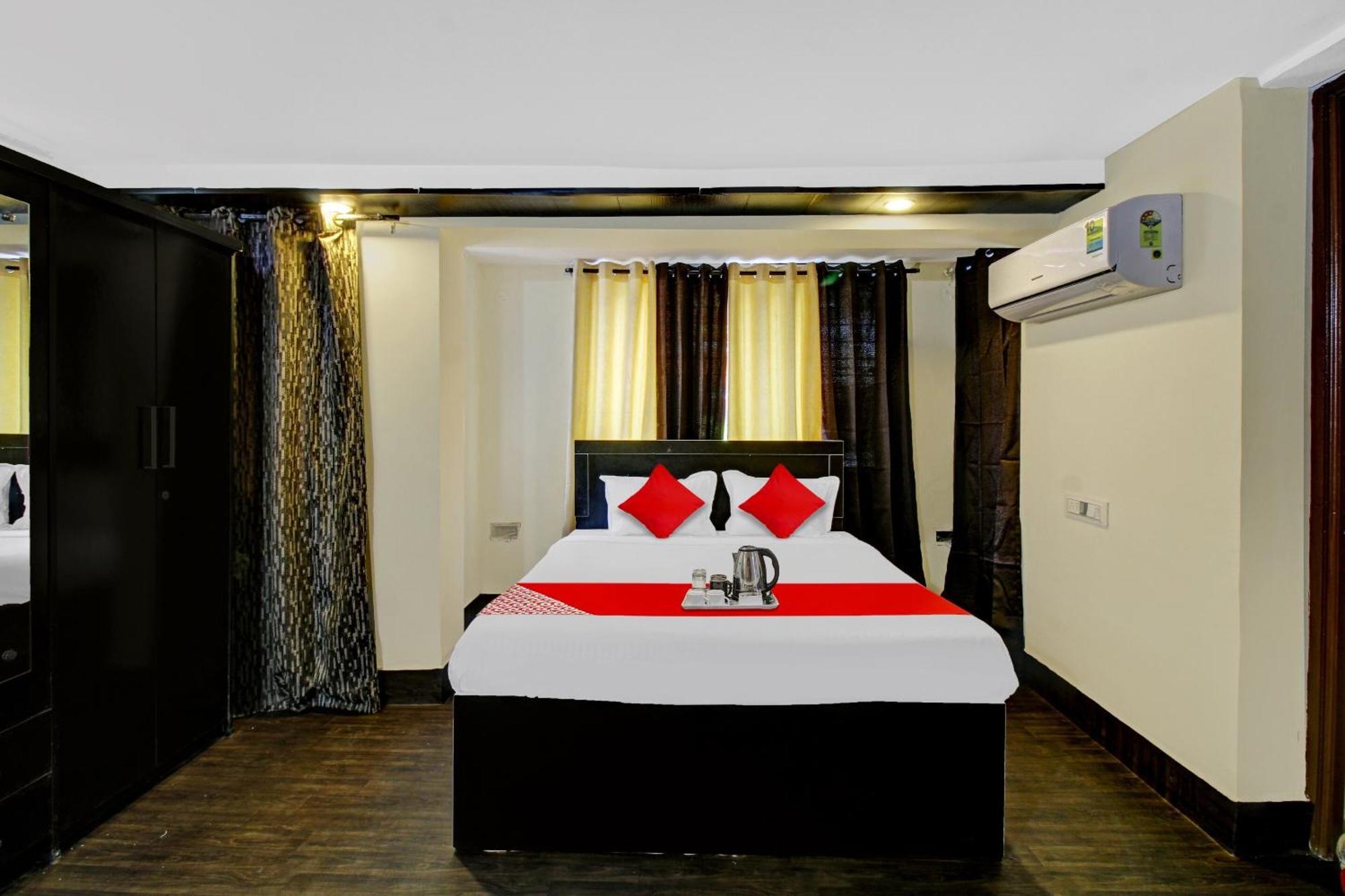 Hotel O Gopika Stay Inn Нагпур Экстерьер фото