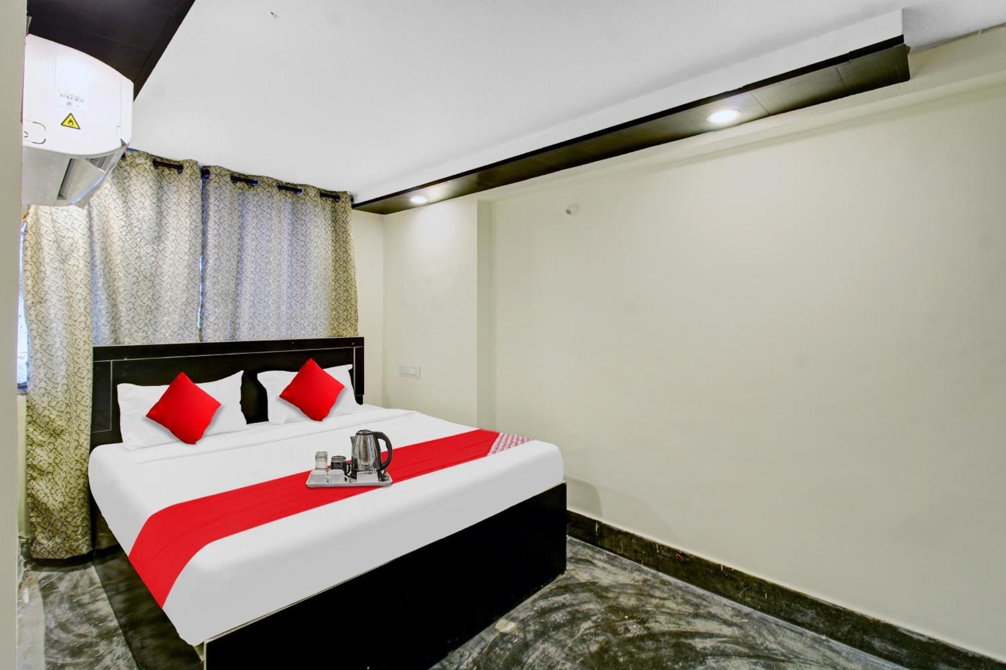 Hotel O Gopika Stay Inn Нагпур Экстерьер фото