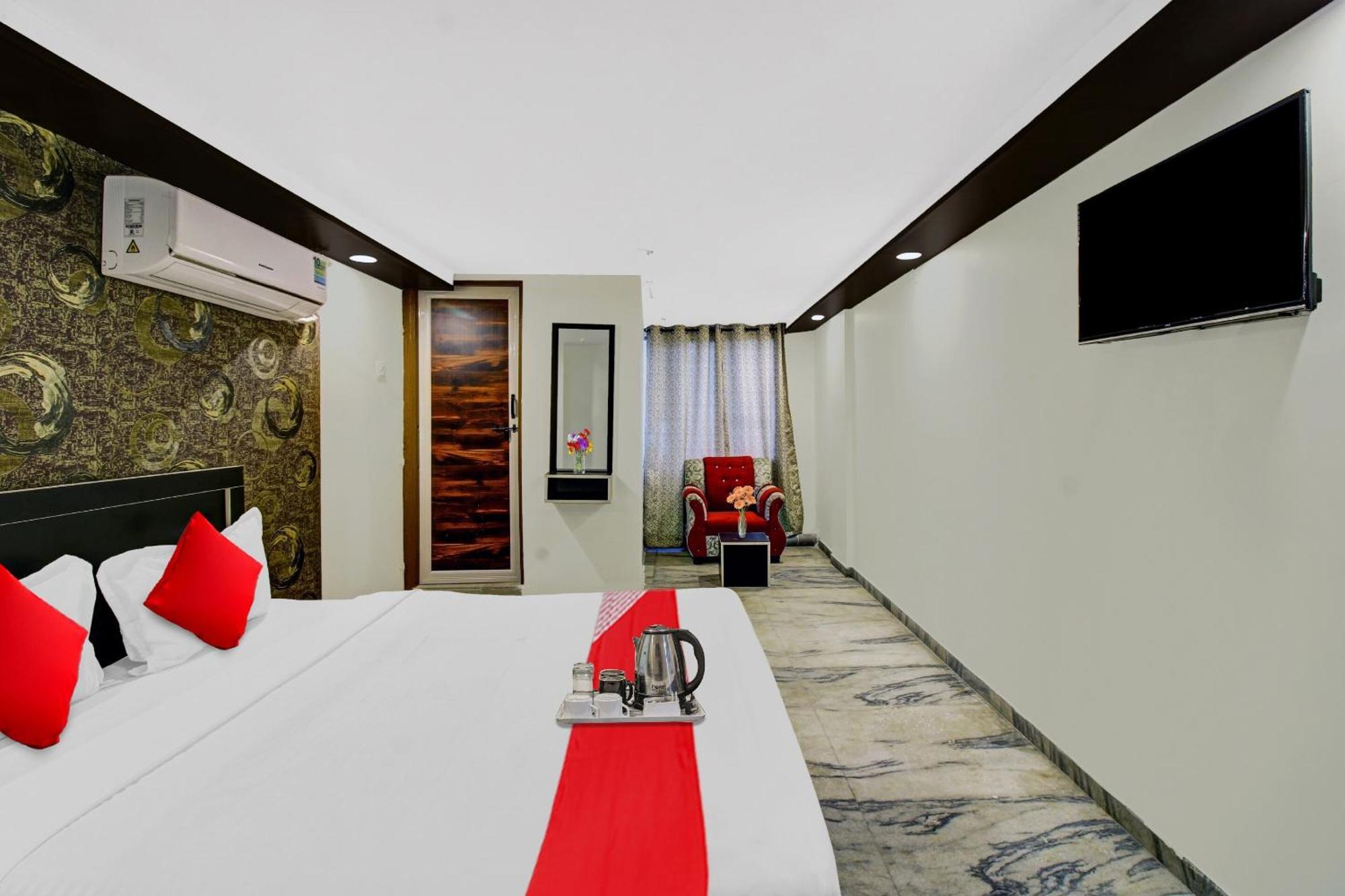 Hotel O Gopika Stay Inn Нагпур Экстерьер фото